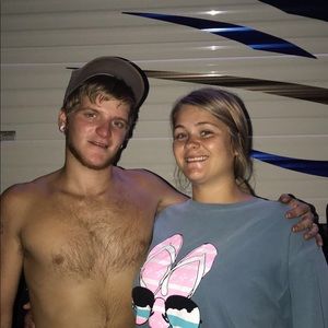 Meet your Posher, Abbey